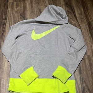 Nike Therma-Fit Sweatshirt